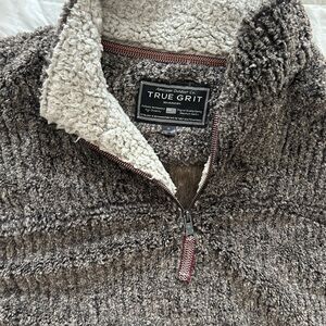 Men’s True Grit quarter zip American Outdoor